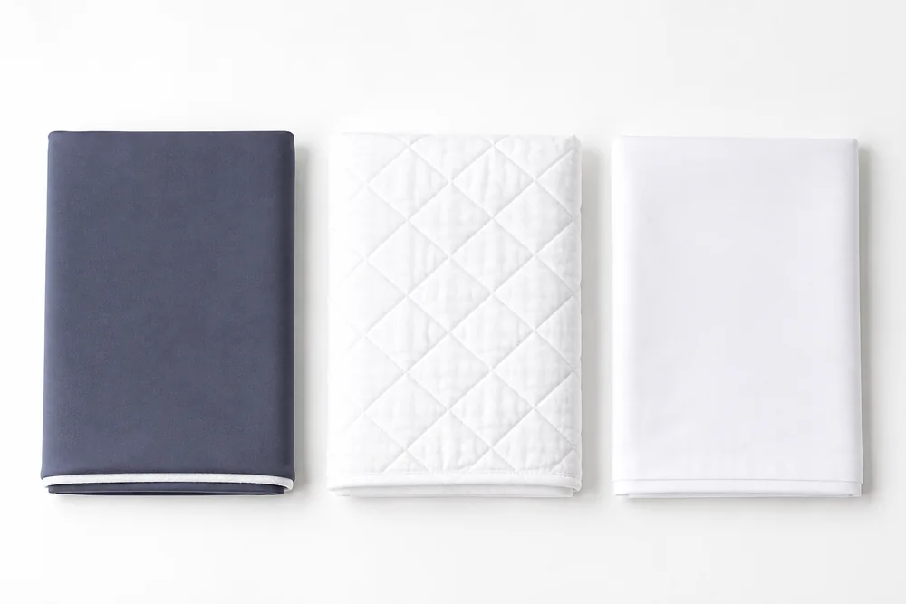 The layers of the pillow: memory foam core, comfort foam and knitted cover